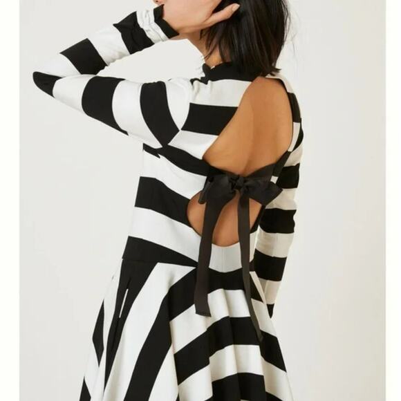 Anthropologie Maeve Knit Mock Neck Mini Dress Black White Stripe Women's Size L - Picture 1 of 10